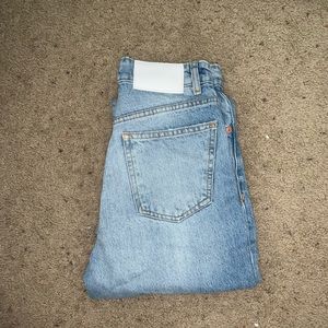 ZARA women’s straight leg jeans